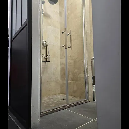 Au Calme Rive Droite *